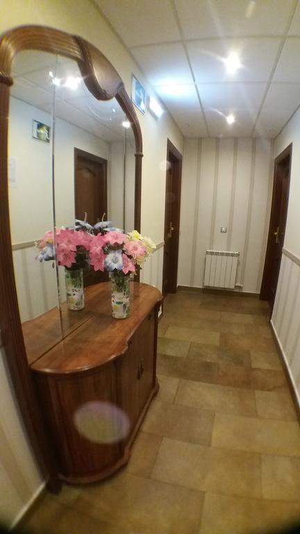 Hostal Venecia II Монсон Екстер'єр фото