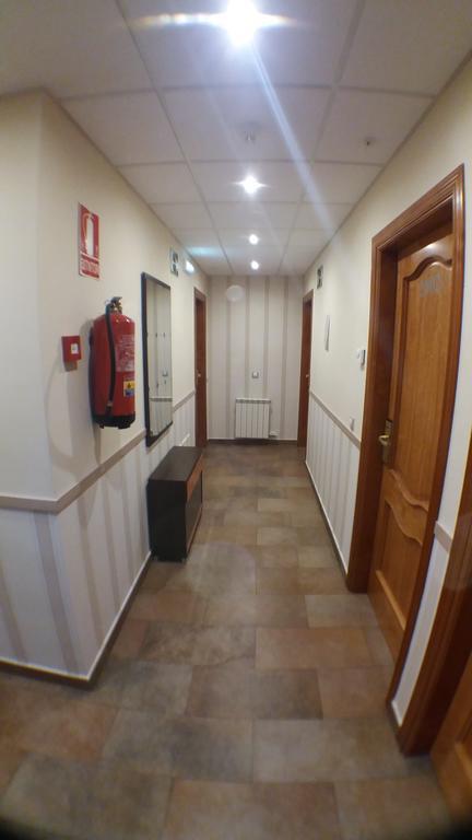 Hostal Venecia II Монсон Екстер'єр фото