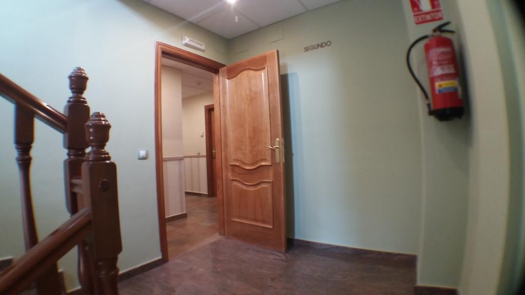 Hostal Venecia II Монсон Екстер'єр фото